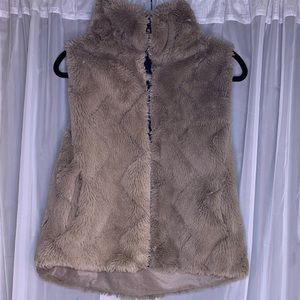 Fuzzy Zip-Up Turtleneck Vest